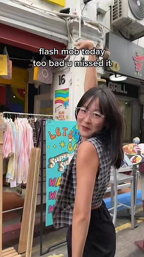 last flash mob of the year no more alr 😎 #tiktoksg #fyp #fypシ #untouchable #aespa #ningning #kpop #viral