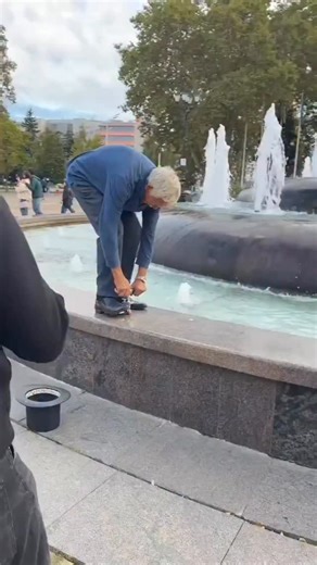 District Today | Sergey Dashevsky won the Guinness World Record for the smallest functional bicycle in the world with a creation that measured just 8.4 cm... | Instagram