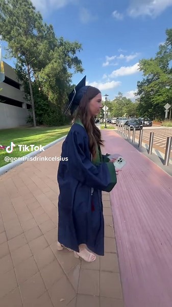 anna (@geminisdrinkcelsius)’s videos with Running Man Challenge (Vine Me My Boo) - Running Man