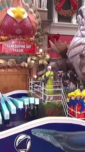 Jewel slammed for ‘blatant lip syncing’ at Macy’s Thanksgiving Parade | The US Sun - Entertainment