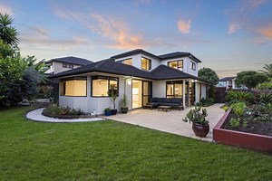 35 Waimanu Bay Drive, Te Atatu Peninsula, Waitakere City, Auckland