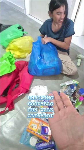Unboxing goodybag Fun Walk Alfamidi Part 2