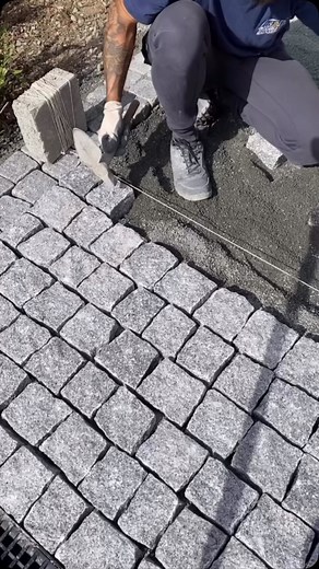 Тротуарна плитка продаж та укладання on Instagram