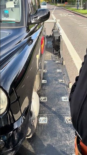 See How Fake Taxi Scenes Are Shot The Secret Behind ‘Driving’ on a Low Loader! #bts #film #london