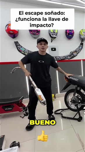 colocando escape grs al honda pop inyeccion #honda #grs #pop #cb250 | honda