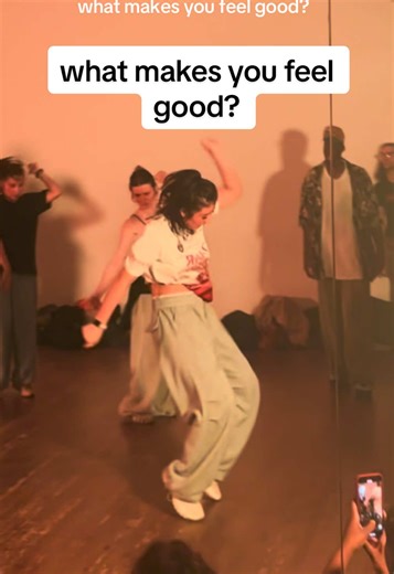 Therapeutic Dance Moments for Wellbeing