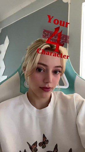 Trying Stranger Things Filter for the First Time on Twitch Live