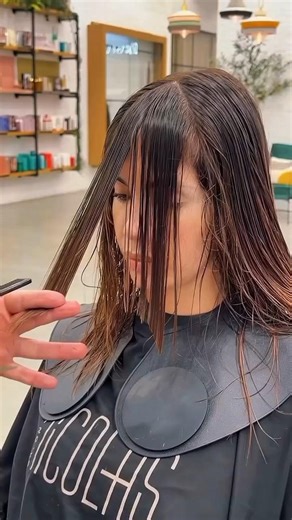 Healthy color, soft waves & effortless volume