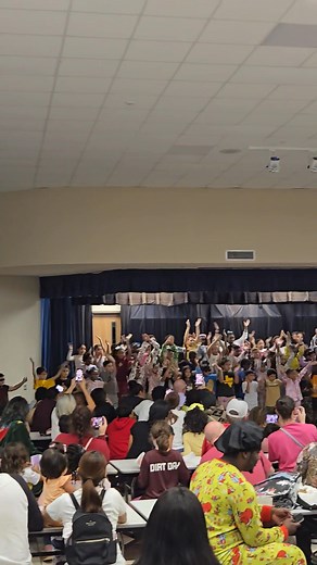 Great job 3rd and 4th graders! Beautiful voices and fun tunes!💙 | Lamkin Elementary