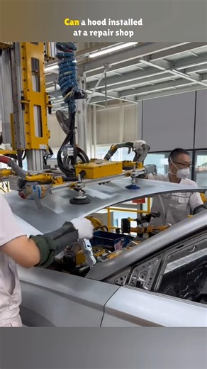 How Is the Car Front Hood Installed at the Factory