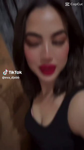 eva_djebb (@eva_djebb) adlı kullanıcının Alibi - Sevdaliza & Pabllo Vittar & Yseult ile oluşturduğu videoları