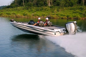 New high-power Evinrude outboard built with UW-Madison software