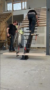 Steel Mono-Stringer Installation Timelapse.