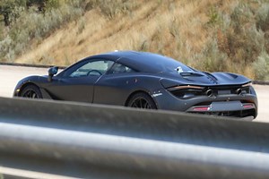 McLaren P14: test drive per l’erede della 650S [FOTO SPIA]