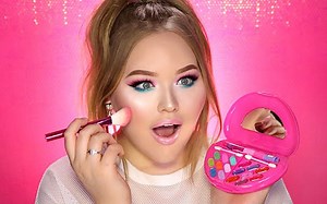 只用儿童化妆品打造全脸妆容！全脸挑战第三弹【NikkieTutorials】