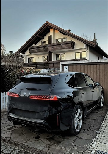 Experience the Future with BMW iX3: Power and Innovation