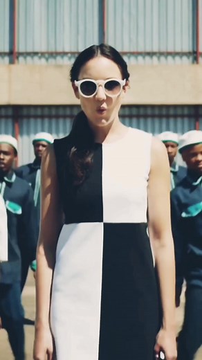 Makeba 🎶 Jain 🎶 from the official music video 2015 #makeba #jain #2000s #inmywurlitzer #2015