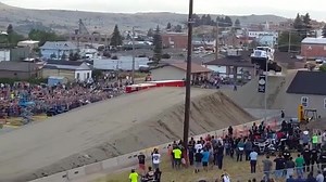 Jumping A Semi Tractor At High Speed | Ready To Leave Trucking