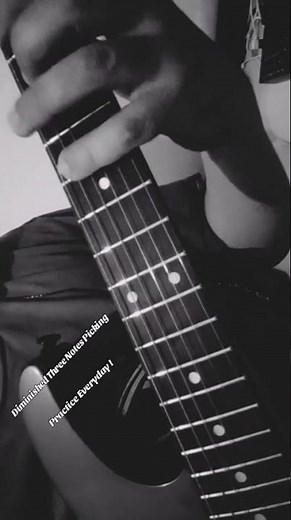 Diminished Basic Three Notes per String #guitarlessons #rockguitarlessons #neoclassical