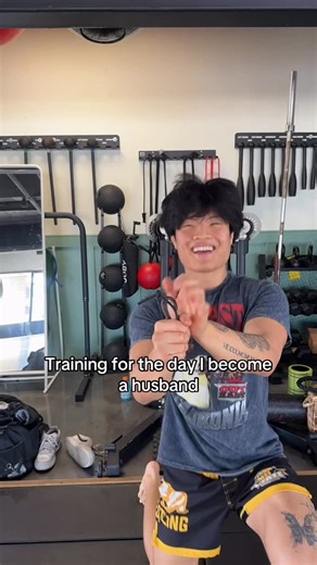 David Park on Instagram: "Training the proposal w the cable machine>>"