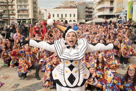 Πατρινό Καρναβάλι 2026: Δυναμικό ξεκίνημα με πρωταγωνιστές τα παιδιά - Δείτε φωτογραφίες video