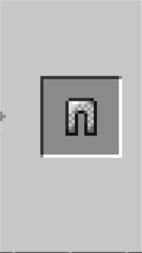 crafting chainmail pant moment #minecraft #gaming #viral #shorts