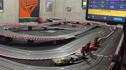 8K 1:24 scale race! 2 minutes! Full race is on YouTube here https://youtu.be/2tadpnq5T4s?si=oTHxzREx7f2u9yfx | Stan Davis
