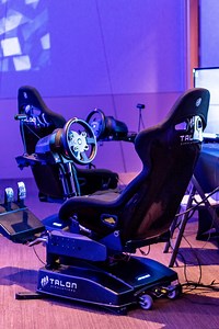 Motion Simulators & Oculus VR · Virtual Reality Rental