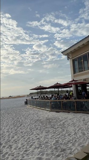 Clearwater Beach was absolutely breathtaking🌊Watch the vlog now to experience this beuaty💙#florida