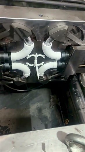 4-cavity Long Sweep 90 Elbow PVC Injection Molding #manufacturing