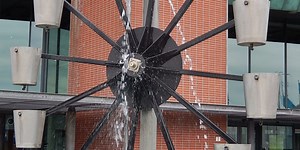 Laser-powered cell phone transmitters could be in your future