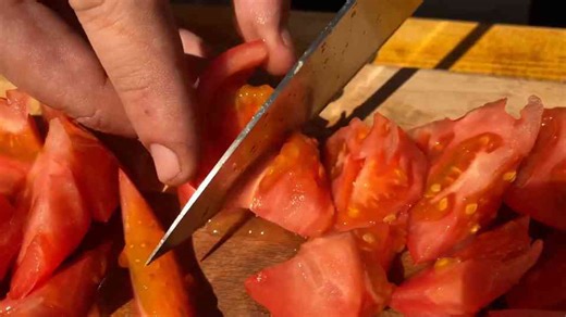 How to make an authentic Bosnian pot dish in a clay pot