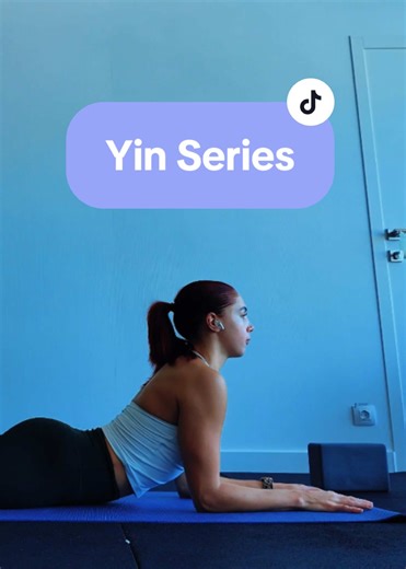 SPHINX pose! A gentle backbend that creates mild compression in the spine, targeting the kidney/bladder meridians and countering effects of sitting by maintaining the lower back's natural curve! Pick your option and hold 3-5 minutes #foryoupage❤️❤️ #yinyoga #yoga #yogateacher #flexibility