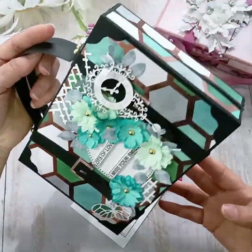 Briefcase | Suitcase Album metal die cutting - #Alinacutle® #AlinaCraft #handmadecards