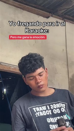 La Emoción de Karaoke: Shakira desde Pucallpa
