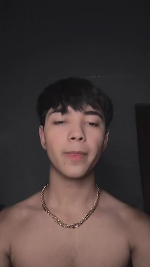 no tiene nada que ver con los #taitans taitans pero bueno ig:kivin_vf #☠️ #transition #halloween #kivin_vf #demisexual #bisexual