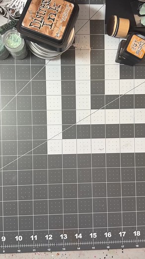 A few little somethings I’ve been working on. #journal #AlteredCompositionBook #PaperCrafts #PaperArt | Lisa Cuerden