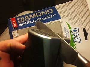 Test of the DMT knife sharpener Simpel-Sharp: Is it really that easy to use?