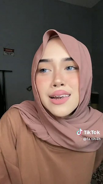 Soft Glam Makeup Tutorial Featuring Rara Sigma