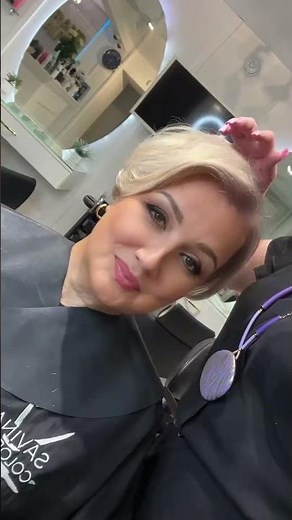 Classy Short Layered Bob Haircut for Fine Hair & Soft Textured Bob Layers