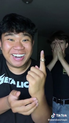 The Magic Levitating Ring 😱💍 #magictrick #levitating #ringmagic