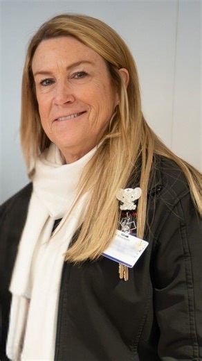 Earlier this year, Leah Patterson, RUHS Medical Center’s Chief Nursing Officer and Chief of Patient Care Services, was named one of Becker’s Hospital Review’s “Chief Nursing Officers to Know.” 🎉 Check out what some RUHS leaders wanted to say about Leah's impact. Leah leads more than 2,100 nurses and clinical support staff and has built a culture where teams feel supported and patients thrive. From opening 121 surge beds during COVID-19 to launching the Discharge Lounge, which has helped thousan