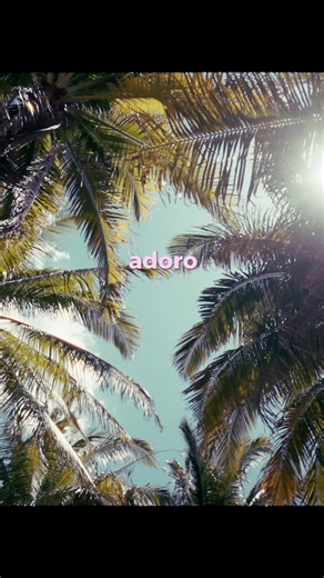 Escucha 'Adoro' - Letra y Fragmento de la Canción