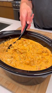 4.4M views · 2.3K reactions | Over 7,000 5-star reviews and counting. Every recipe is freezer-friendly, macro-balanced, and tastes better than takeout (don’t take our word for it) | Stealth Health Life | Facebook