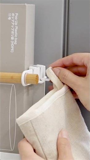 A magnetic rack that simplifies kitchen organization