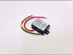 DC 8-100V to 5V Buck Converter Transformer 3A 15W Step - Down Voltage Regulator Power Supply Module Designed for Automotive Use, Plastic Shell