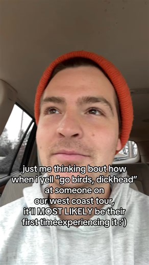 can’t wait to be a slight menace all over the west coast & adjact major cities 🤘 3/21 • Austin, TX 3/22 • Houston, TX 3/24 • Phoenix, AZ 3/26 • Las Vegas, NV 3/27 • Long Beach, CA 3/28 • Fresno, CA 3/29 • San Francisco, CA 3/31 • Seattle, WA 4/1 • Portland, OR 4/3 • Salt Lake City, UT 4/4 • Denver, CO 4/7 • Kansas City, MO 4/8 • St. Louis, MO 4/9 • Omaha, NE 4/10 • Minneapolis, MN 4/11 • Milwaukee, WI 4/12 • Chicago, IL #diyband #tour #relatable #gobirds