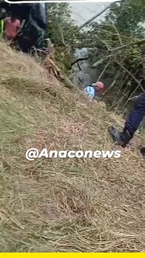 AnacoNews on Instagram: "Alcalde de el Tigre sufrió accidente de tránsito en Boca de Uchire El alcalde del municipio Simón Rodríguez, Alberto Gago, sufrió un accidente la mañana de este miércoles 3 de diciembre ,cerca de la Laguna de Unare, en el estado Anzoátegui. Según información preliminar, la camioneta en la que se trasladaba el mandatario municipal volcó por causas que aún no han sido determinadas. En el siniestro, se conoció que uno de sus escoltas resultó lesionado. Autoridades se encuen