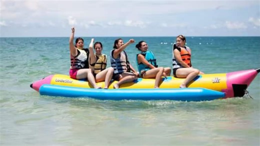 Adventure Destinations: அட்வென்சர் ட்ரிப் பிடிக்குமா? சாகச பயணத்திற்கான இந்தியாவின் சிறந்த ஸ்பாட், ட்ரக்கிங் - சர்ஃபிங்