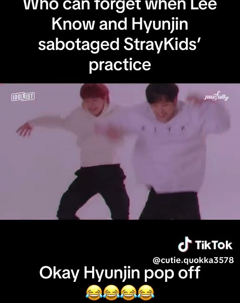 Hyunjin and Lee Know Hilarious Dance Practice Sabotage